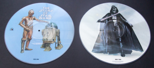 Day 28: Picture disc day
The London Symphony Orchestra ‎– The Story Of Star Wars
Acquired from my dad, this vinyl was hanging in my room when I was little among other picture discs (mainly Disney releases). It seems extra appropriate since we lost...