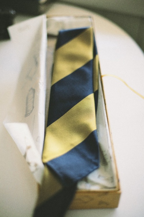 New Drake’s tie - Untipped Woven Super Repp Silk in Navy and Gold