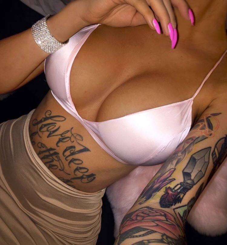 boujeebxtch:  🎀💎