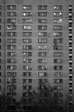 eastberliner:  russian block pattern , moscow 2012 