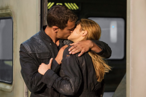 floydertime:  Divergente <3 porn pictures