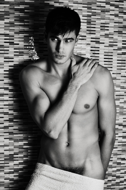 handsomemales:  chris delbeck by deon jackson 