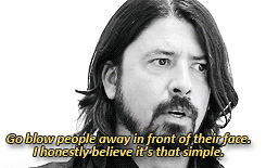 rockandfloyd:  ledhead93:  Mr. Grohl brakes it down for us.  Thank you Dave 