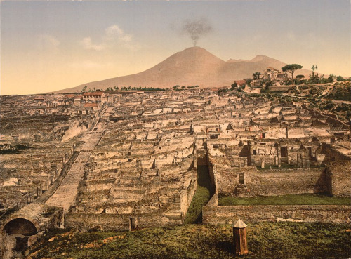 humanoidhistory:GREETINGS FROM POMPEII — Vintage visions of the ancient ruins of Pompeii, Italy, cir