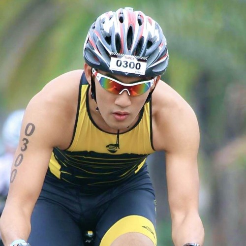 Sport Asian Gay