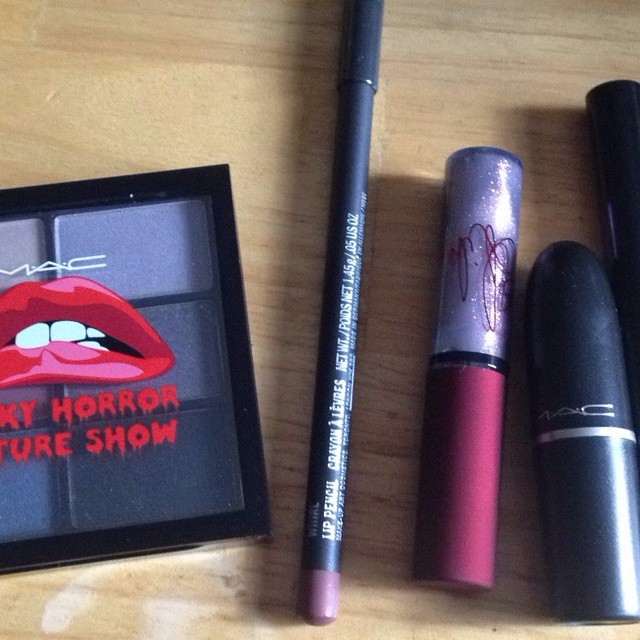 lookingasinnocentaspossible:  My babies 😍 #makeup #mac #cosmetics #maccosmestics