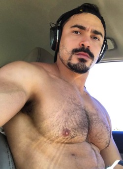 menweekly:  Felipe Albuquerque