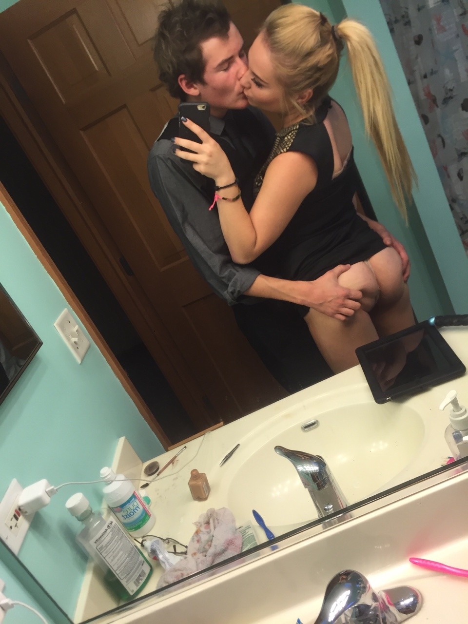 hhighwaytohell:  itswildbill88:  hhighwaytohell:  we’re goals   fo shoAlso, @hhighwaytohell,