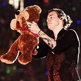 Sex harrythingx-blog: Harry Styles + Bears  Cuddly pictures