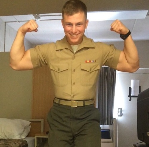 Soldier muscle in the barracks