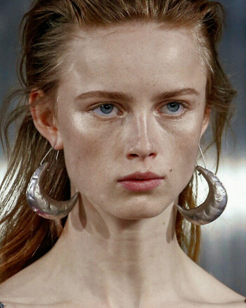 aestheticperversion: rianne van rompaey @ marni f/w 18.19