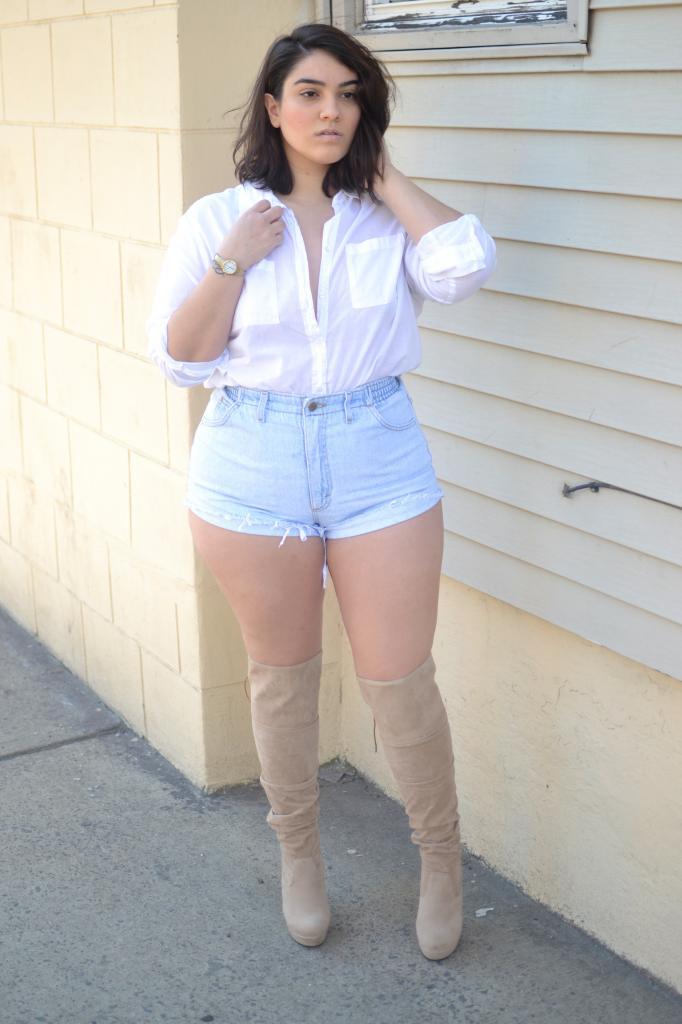 hourglassandclass:  Nadia Aboulhosn looking on point as usualCheck out my blog for