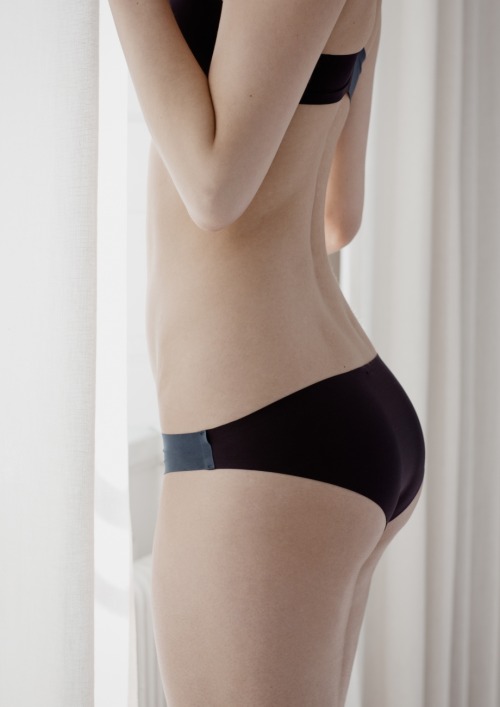 http://tandldesires.tumblr.com/post/103198821977