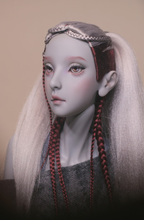 Deepti grey  Face up by www.instagram.com/quiteenough/ Сlothes by Anna myata www.ins