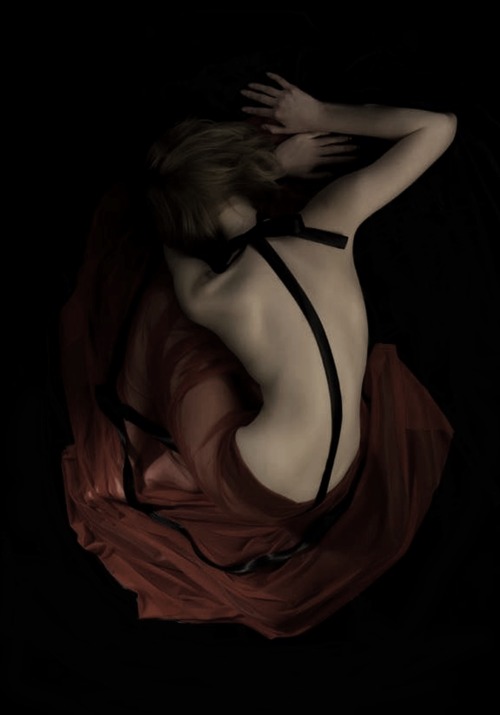 distantpassion:  -¿Me olvidarás?- Todos los días de mi vida…- Will you forget me?- Every day of my life …“Mensaje en una botella”.