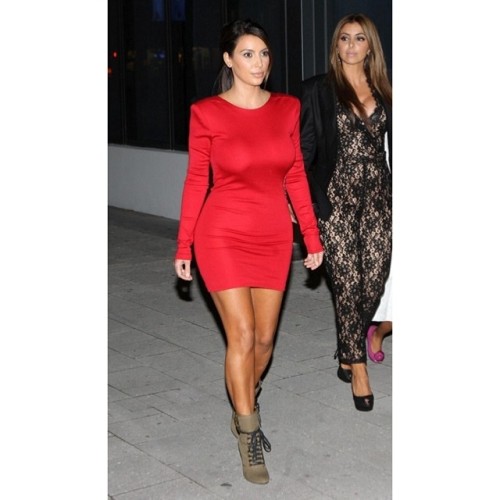 Girl&rsquo;s Night ! #kimkardashian #larsapippen #bff