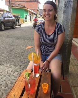 #guatape #pueblo #Colombia #cocktail #gettingtipsy