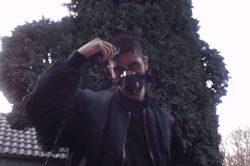 skinheadwannabe:  Fuck that’s hot!