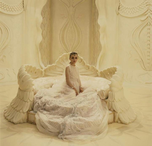 mattmorriswerks:  childlike empress 