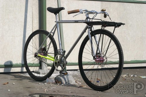 andira: PIAS Scarab Prototype. SS Townie setup. Photo by @ranggapanji pancalencycles.blogspot