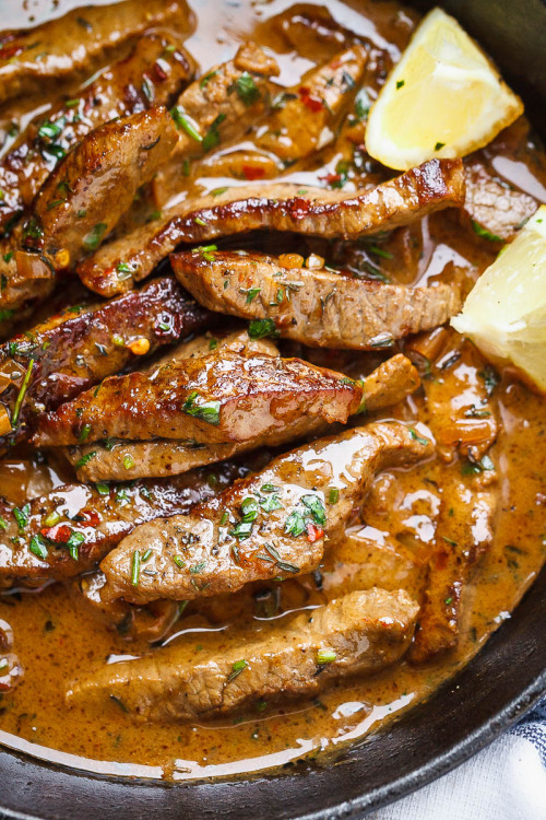 Porn Pics daily-deliciousness:  Pan-seared steak in