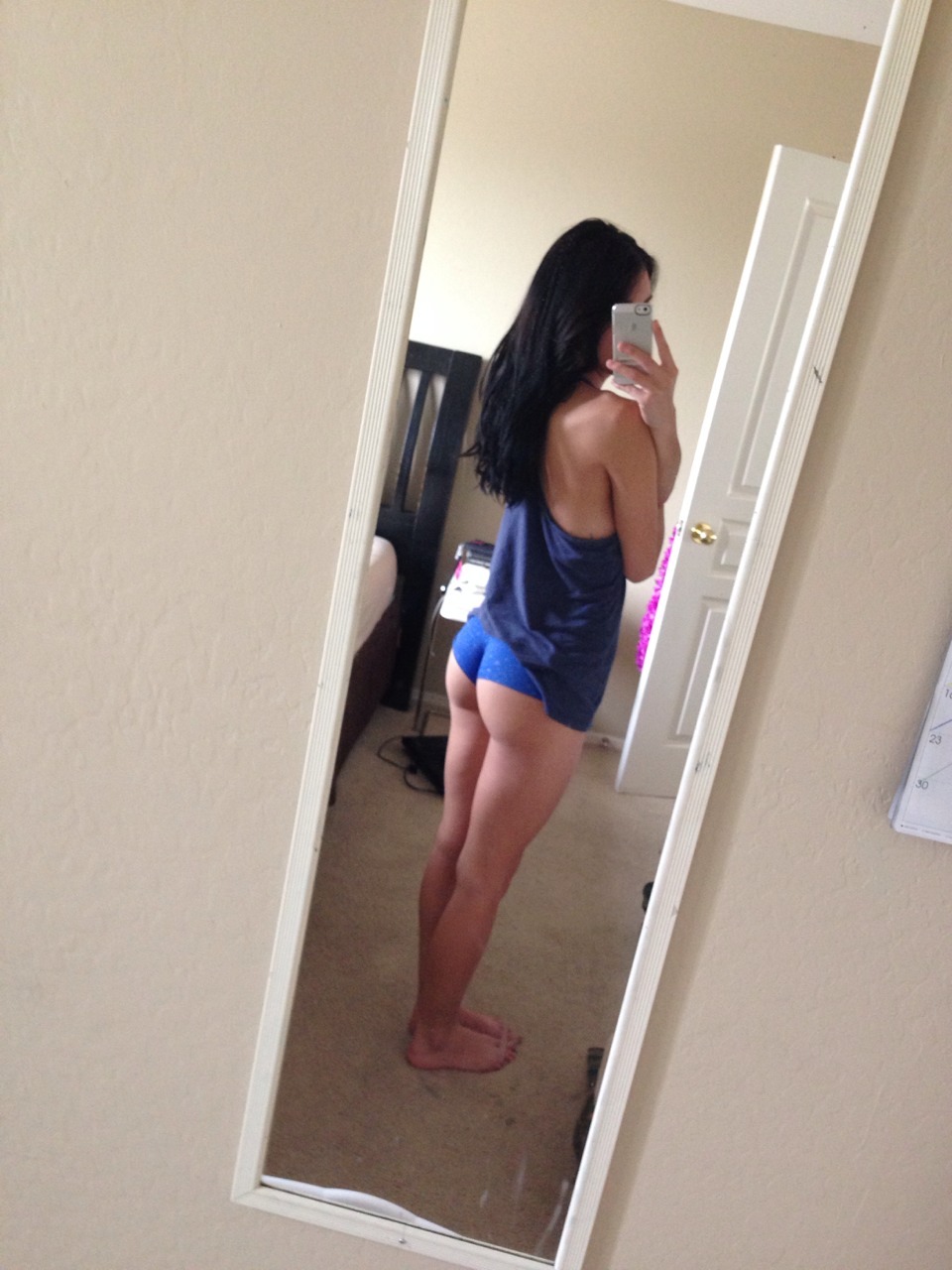 savageblueprint:  Here ya go Anon. No angles, lighting or movie magic. Hahaha just