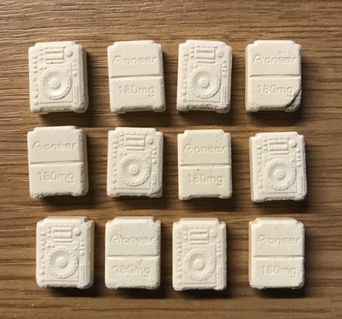hypnotoad4:  Good Pill Press Etiquette:Dosage Labeling