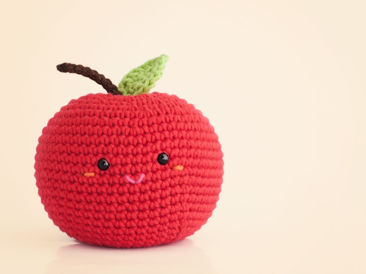 Crochet Amigurumi Mini Apple - How To Crochet A Tiny Apple