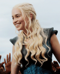 televisionsgif:“Mhysa”