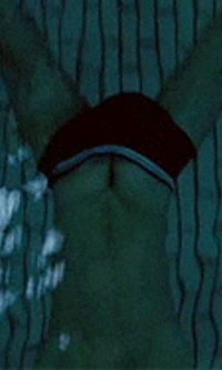 nude-male-magazine:  male-and-others-drugs:  Mark Ruffalo   Big juggling yummy ass