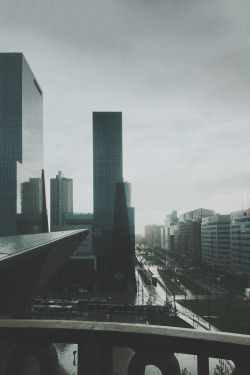 avenuesofinspiration:  Rotterdam | Source © | AOI