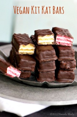 youcan-4nd-youwill:  bfitbstrong:  veganfoody:  Homemade Kit Kat Bars  yes i need this for my bday  Yiiies! 