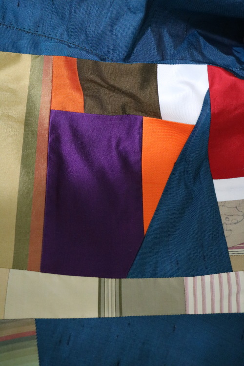 Finished the blog post on the waistcoat with the patchwork lining. I’ve been terribly slack ab