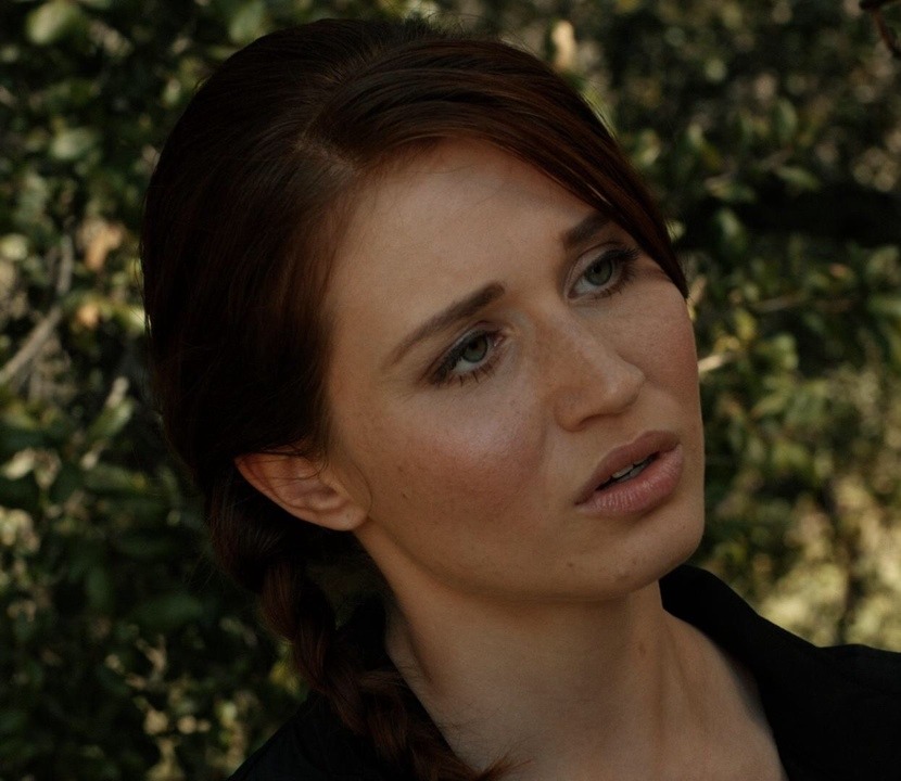 uskarmyarmy:  APPRECIATION FOR WHEN RITA VOLK DOES THAT FUCKING THING WITH HER LIPS