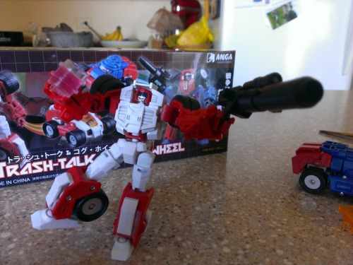 guess who fucking arrived on april fool&rsquo;s day, maketoys swerve and gears (aka trash-talk and c