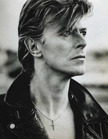 davebowie-love:  Click here to check out more