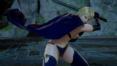 ladydeathlives:Lady Death (Normal &amp; Alive versions) in Soul Calibur VIShe fits well in Soul Cali