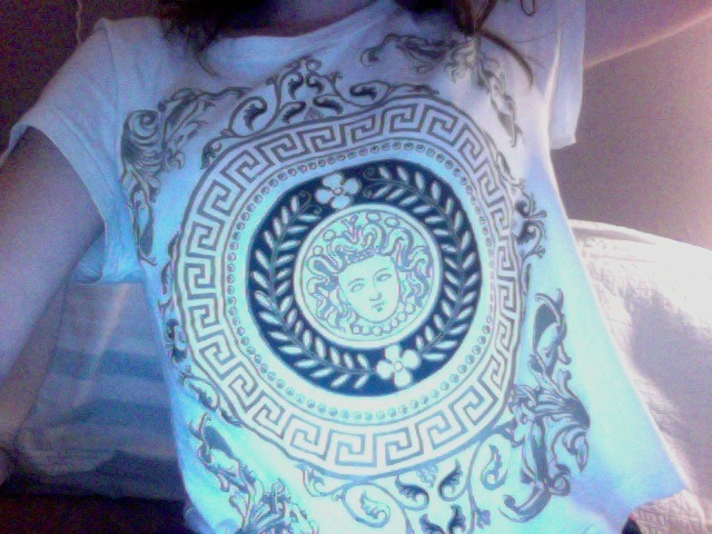 savedbythestylist:  *this is not my picture* but check out: http://myworld.ebay.com/qualityeliteitems1