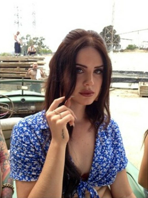 0ldmoney: Lana Del Rey - Tropico 2013