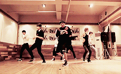 soowons:  INFINITE - Back Dance Practice (x) 