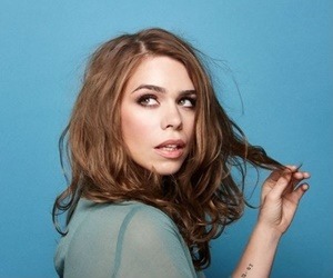 targaryen-of-gallifrey:  Happy birthday Billie Piper (22.09.1982) 