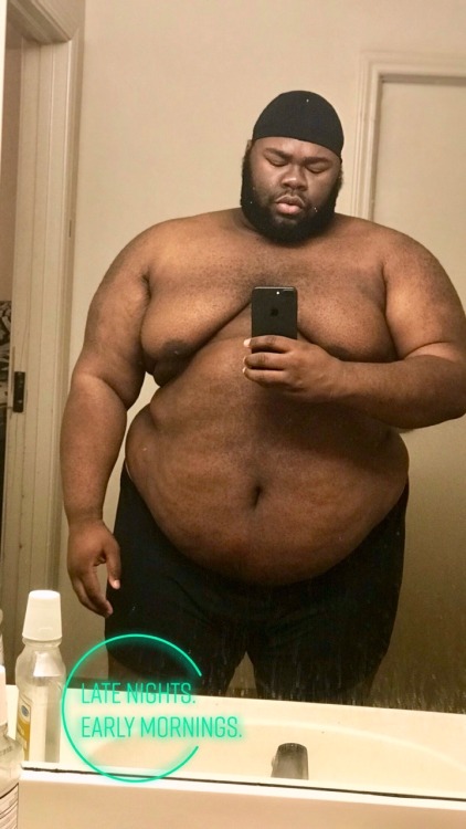 onlybigblackguys: bigzaddy11: Add me on Snapchat @thee.d92 Ask me questions @ devonitsme.sar
