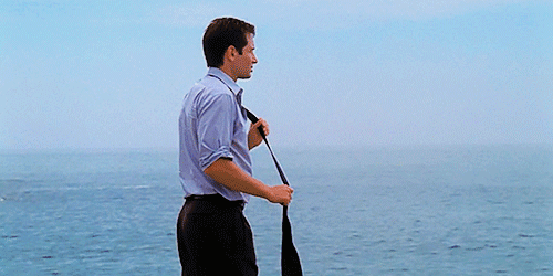 fistful-of-fandom: Fox Mulder dramatically taking off his tie at the ocean’s edge while contemplating life is my aesthetic.