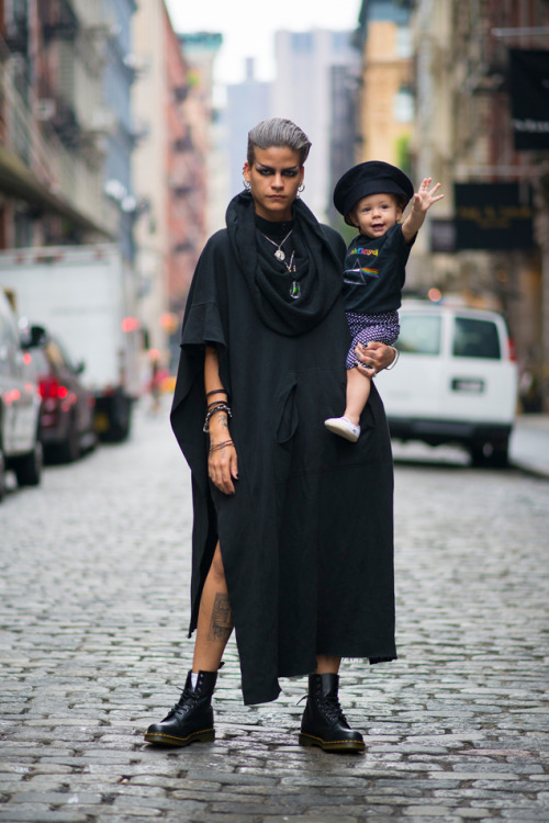 sushidreams:  yaoikusama:  everything  me as a mom 
