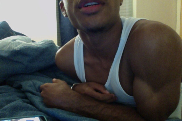 praduhhh:  carefreekidd:  left a lone   please lemme birth Ya kids