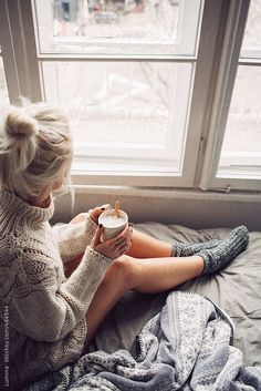Good morning lovelies! Happy First Day of Christmas! Have a glorious day!