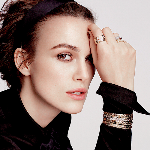 Keira Knightley sings in Chanel Coco Crush's new campaignFashionela