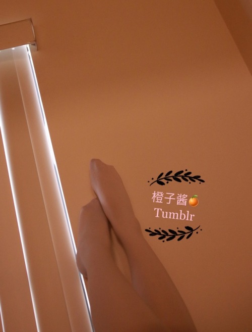 secrettolife: 宝宝想要滚烫的液体 射满酱的全身