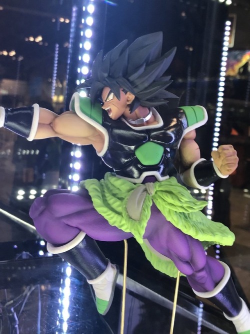 msdbzbabe: msdbzbabe:  Dragon Ball Super Movie figures at Jump Victory Carnival credit to 48Hey on twitter at the event! https://twitter.com/48hey/status/1018645050673131522?s=21  Everyone looks great!  Well, will you look at that!