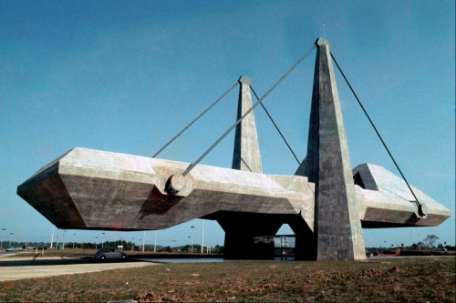 evilbuildingsblog:Espaço Exposição e Museu do Governo, Salvador da Bahia, Brazil